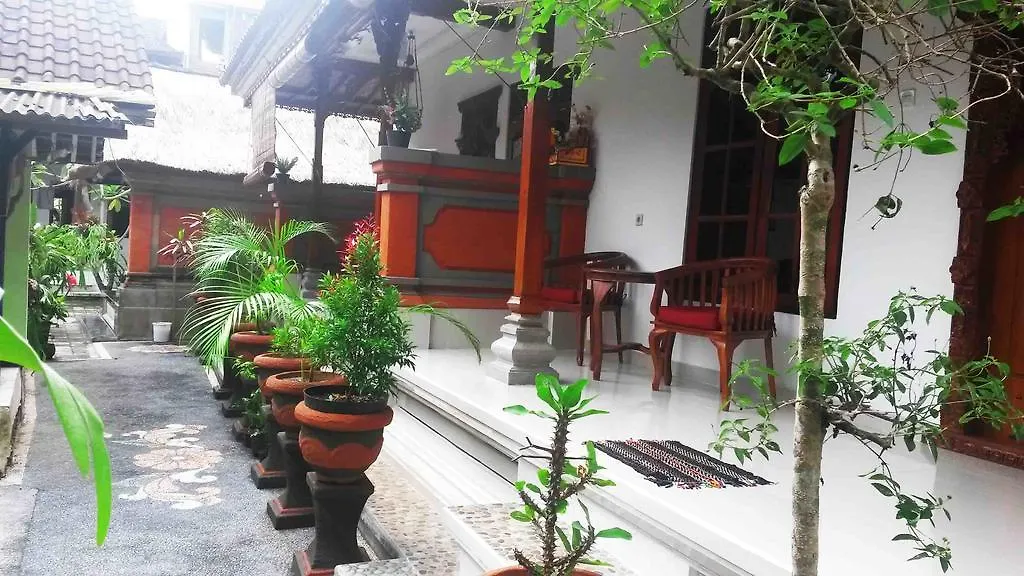 Homestay Karma House Apartment Ubud